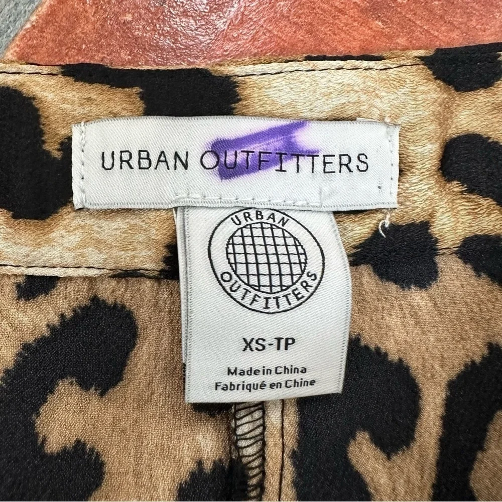 NWT Urban Outfitters Leopard Print Flutter Short